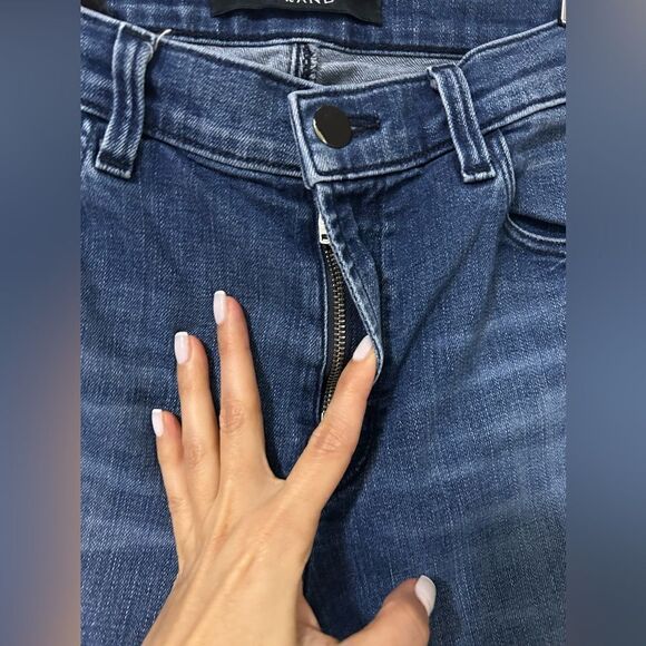 J Brand High Rise Skinny Jeans Raw Hem - Picture 3 of 9